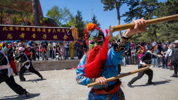 And today; the Liulangshan pilgrimage society performing the same play.